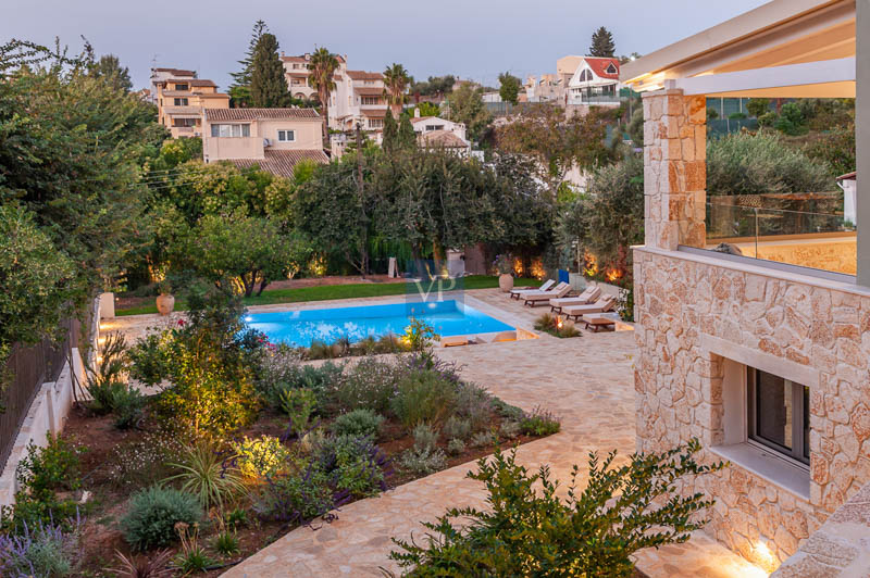 Premium Villa Stunning Ionian Breese Swimming pool, jacuzzi, sauna, 6 bedrooms in Corfu